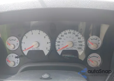 2008 Dodge Ram 1500 Slt z USA, uszkodzony, nr VIN 1D7HU18228S561325